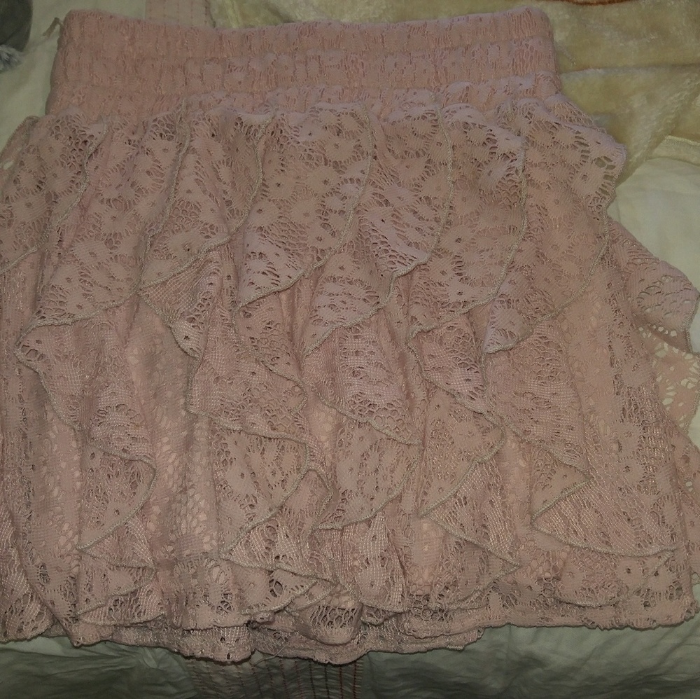 Blush pink ruffle skirt!